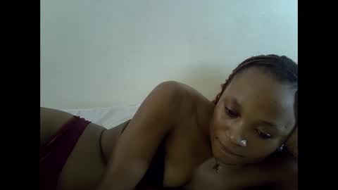 Snapshot of sexypetite4 chatting on September 28, 12:36 pm SHARON online show from September 28, 12:36 pm