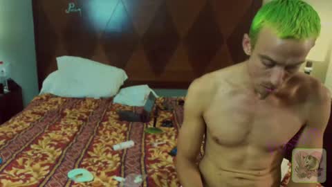 Possum online show from April 20, 1:30 am