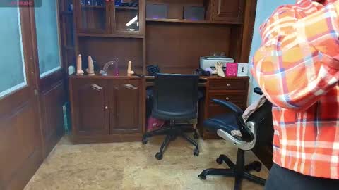 R A C H E L online show from February 2, 12:12 pm