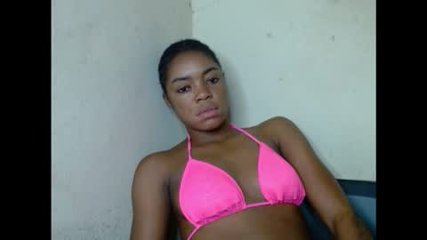 Snapshot of sexyxbunnyxx chatting on September 23, 6:25 pm Blue online show from September 23, 6:25 pm