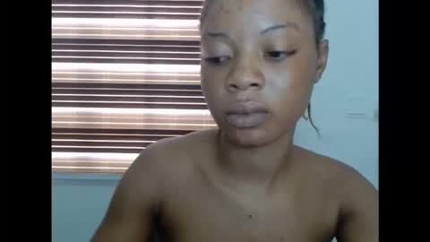 sexyxpeach online show from December 23, 10:21 am