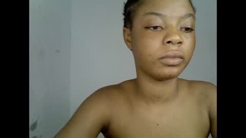 sexyxpeach online show from July 5, 9:33 pm