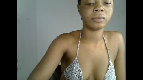 sexyxpeach online show from July 8, 9:40 pm