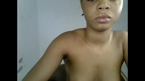 sexyxpeach online show from July 17, 10:11 pm