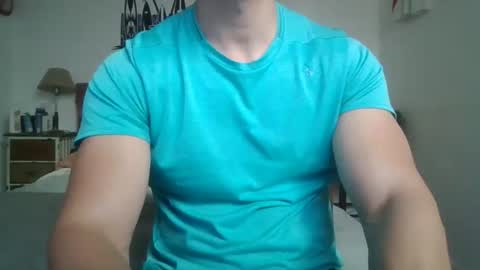 Snapshot of sexyyphilip chatting on October 14, 8:56 pm sexyyphilip online show from October 14, 8:56 pm