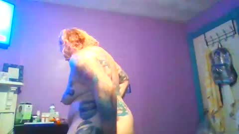Snapshot of sexyzanna69 chatting on September 30, 7:13 pm SexyZannaRose69 online show from September 30, 7:13 pm