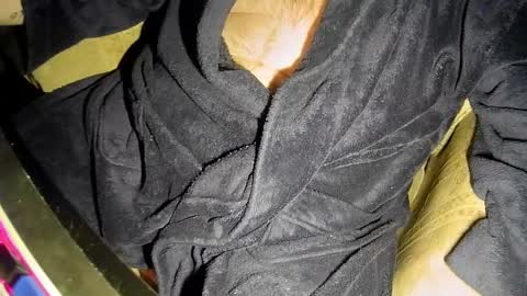 no face online show from February 15, 7:43 am