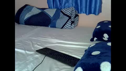 shaa_loon online show from May 13, 8:57 am