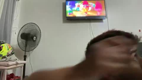 shake_raytow34 online show from May 3, 4:57 pm
