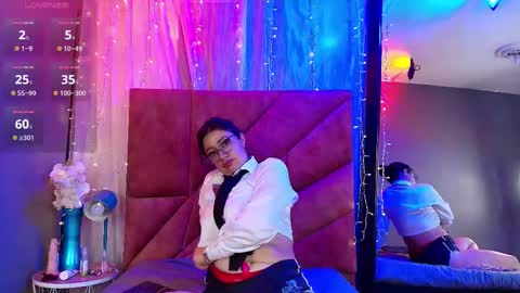 Snapshot of shalyn_lux chatting on September 23, 3:55 am shalyn_lux online show from September 23, 3:55 am