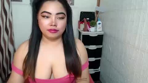 Snapshot of shamcysupsup chatting on September 24, 10:27 pm Shamcy online show from September 24, 10:27 pm