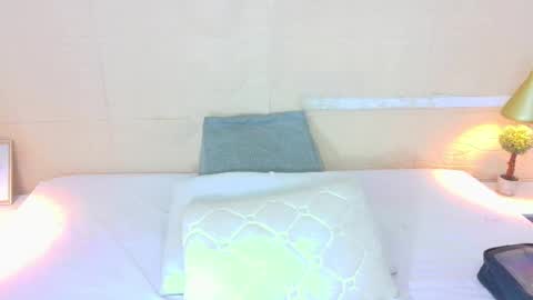 Catalina online show from January 8, 6:47 pm