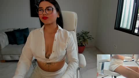 onlyfans shanabellucy online show from January 22, 6:52 pm