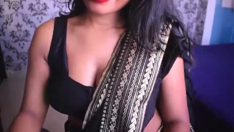 Snapshot of shanaya_indian chatting on February 12, 4:12 am shanaya indian online show from February 12, 4:12 am