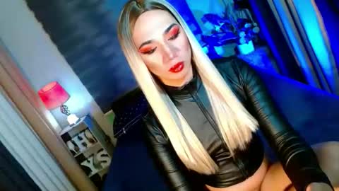 MISS SHANE online show from October 6, 6:37 pm