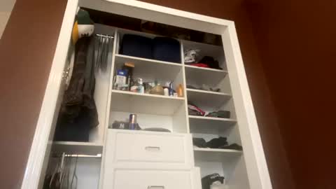 ShaneConn online show from January 14, 4:50 pm