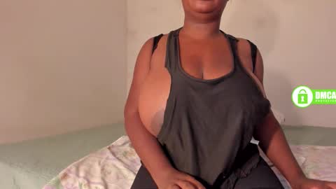 shack03 online show from September 22, 11:42 pm