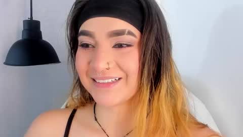 Shanntal  online show from October 14, 8:12 pm