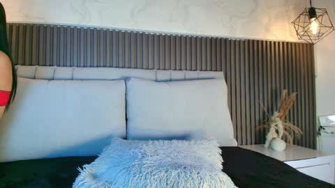 SHANON online show from April 10, 8:24 pm