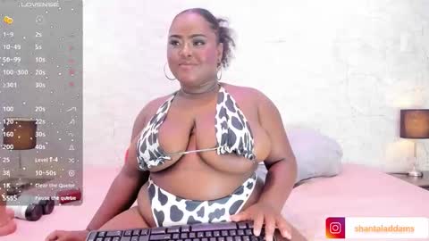Snapshot of shantaladdams chatting on September 30, 2:44 am Shantal online show from September 30, 2:44 am