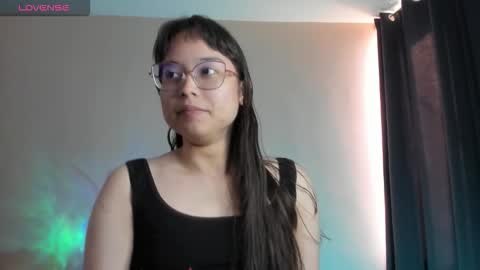 Snapshot of shantalcerezo chatting on October 13, 9:06 pm Cat-FOLLOWME and we talk IGshantal cerezo online show from October 13, 9:06 pm
