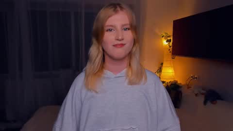 Polly online show from October 29, 10:54 pm