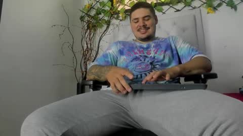 jhon deibyd online show from November 10, 3:15 pm