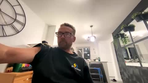 Sharksboy online show from February 27, 5:22 am