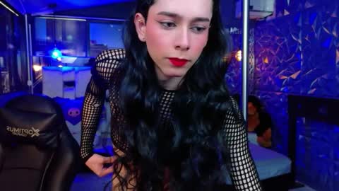 Sharlond online show from May 20, 12:44 pm
