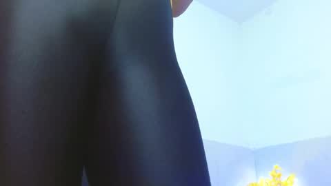 Sharon345 online show from October 22, 7:15 pm