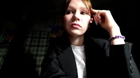 Nika online show from April 17, 6:32 pm