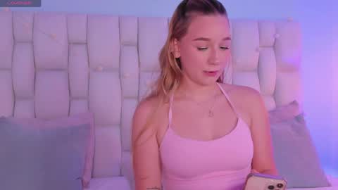 Shantall online show from May 13, 11:14 pm