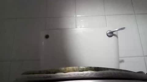 shaunlake1981 online show from April 1, 2:56 am