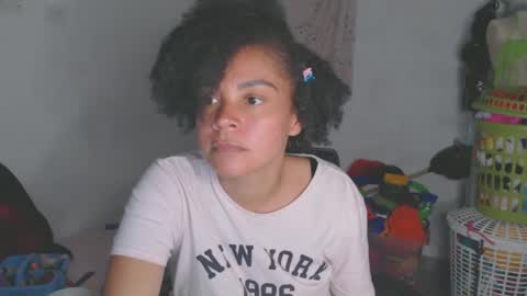 Shayna online show from May 15, 3:04 am