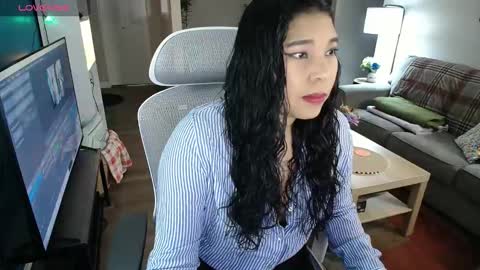 sheilyn_smith online show from February 24, 3:31 am