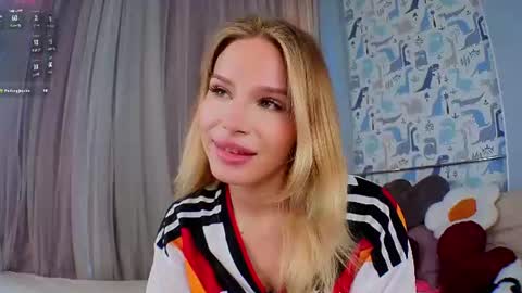 Lina online show from July 1, 1:58 am