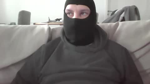 Snapshot of sheriff_luckyluke chatting on October 3, 12:13 pm sheriff_luckyluke online show from October 3, 12:13 pm