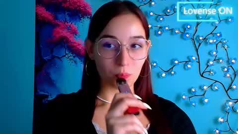 Snapshot of sheryl_sweet chatting on October 10, 12:33 pm Sheryl online show from October 10, 12:33 pm