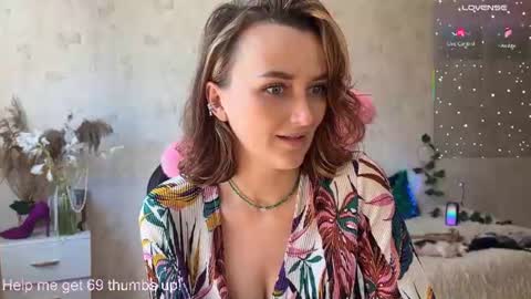 Vanessa online show from July 30, 1:23 pm