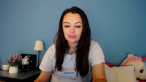 Vikki online show from October 30, 11:11 am