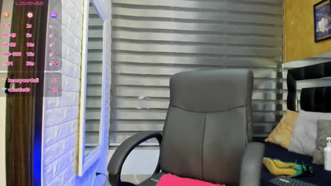 sheyla__ebony online show from February 3, 12:40 am