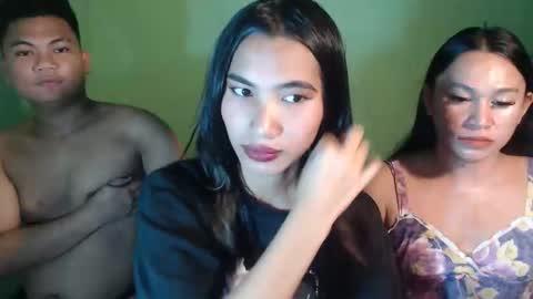 shiela_may online show from May 13, 12:04 pm