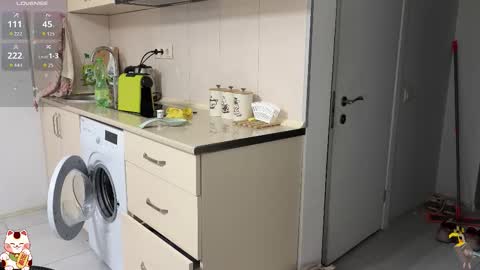 Im Lilu Rosenblum  Guys I have   ----Ill be glad to see you there online show from November 17, 2:08 pm