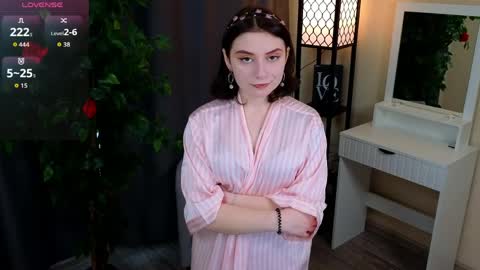 Breanna online show from April 6, 1:47 am