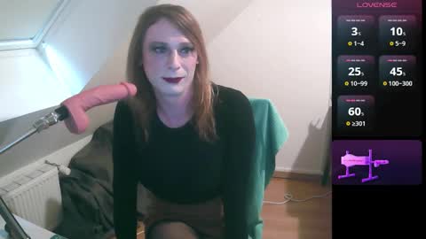 shirley_3 online show from September 27, 9:40 am