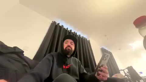 Shady online show from March 2, 7:48 am