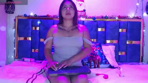 Shizuka online show from November 28, 10:39 pm