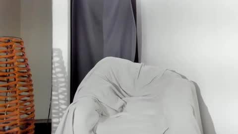 Shooter online show from February 25, 5:38 pm