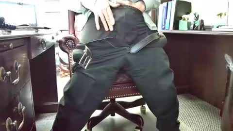 nikolas send dm for an appointment online show from March 27, 4:08 pm