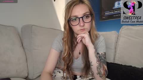 Snapshot of short_sweetpea chatting on September 29, 9:47 pm short sweetpea online show from September 29, 9:47 pm